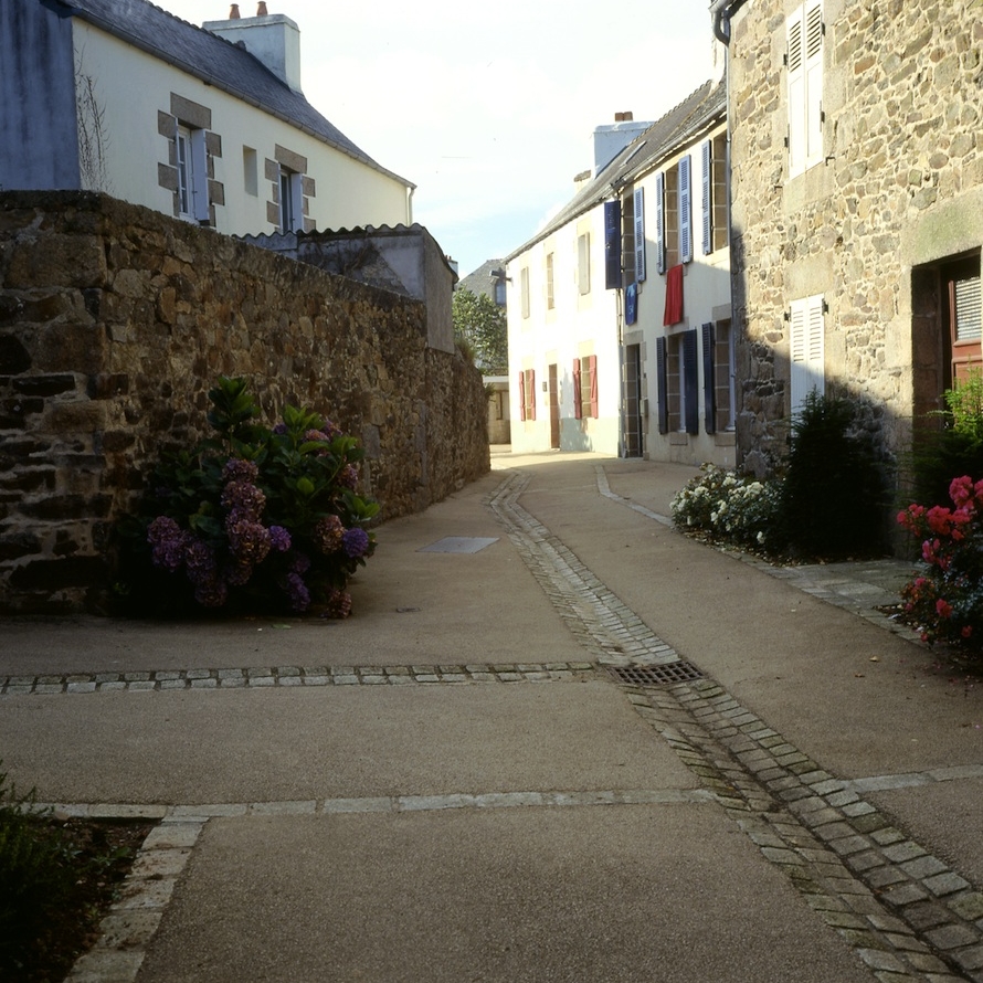 atelier-architecture-philippe-les-passages-et-venelles-du-centre-plourin-les-morlaix-29-10.jpg